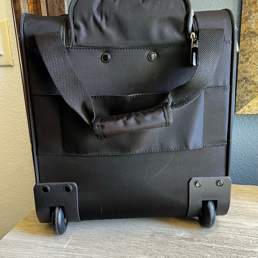 Samsonite Black Compact Rolling Bag - image 4